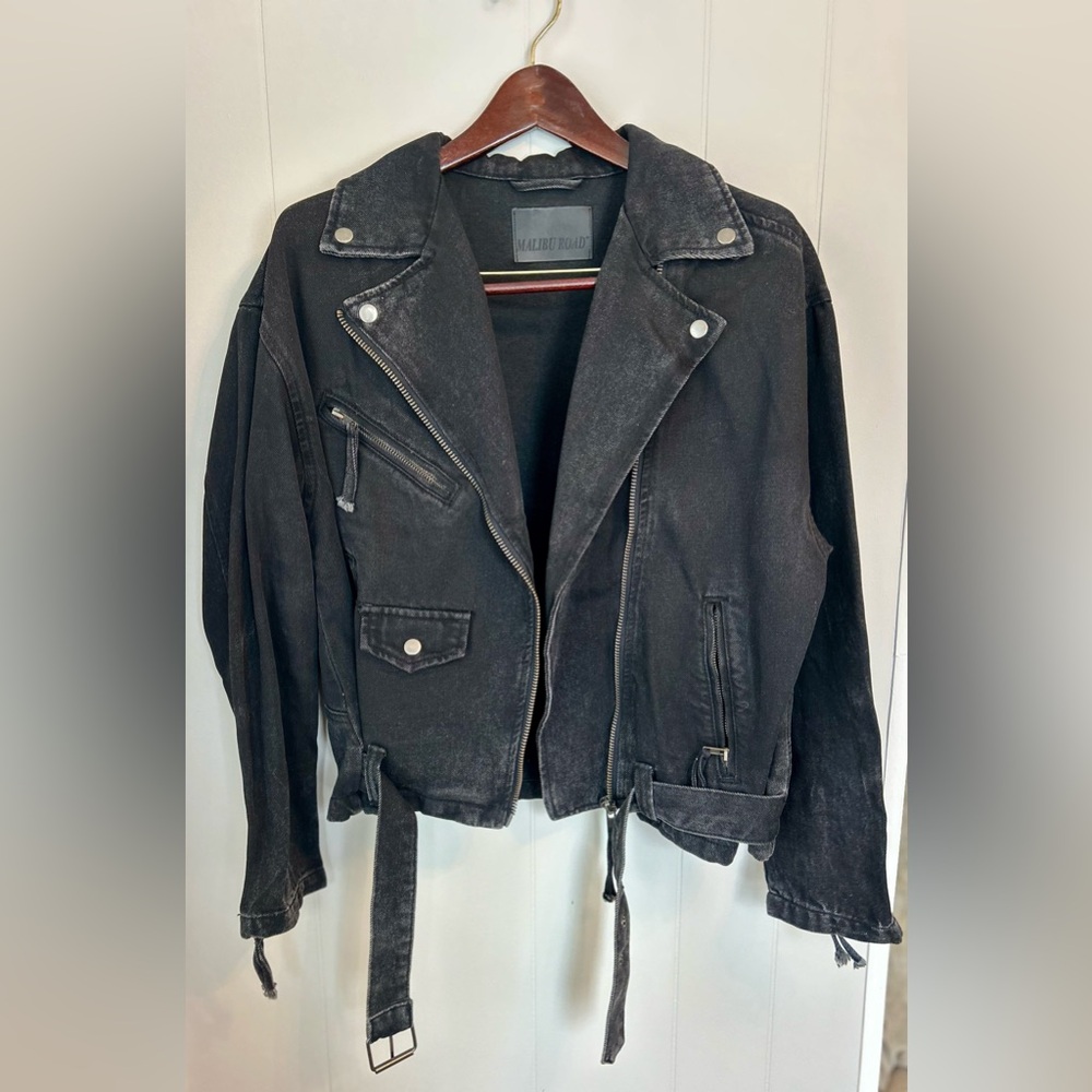 Malibu Road Black Label